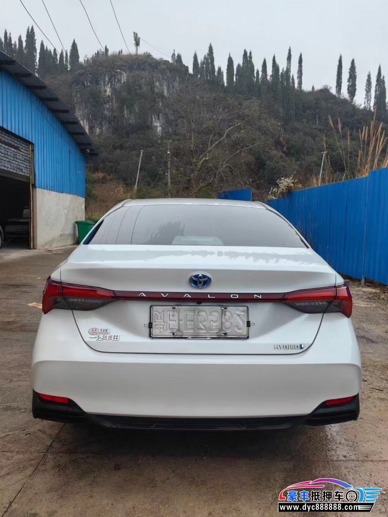 21年丰田亚洲龙轿车抵押车出售