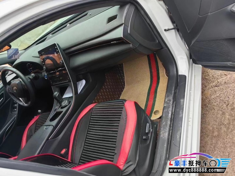 21年丰田亚洲龙轿车抵押车出售