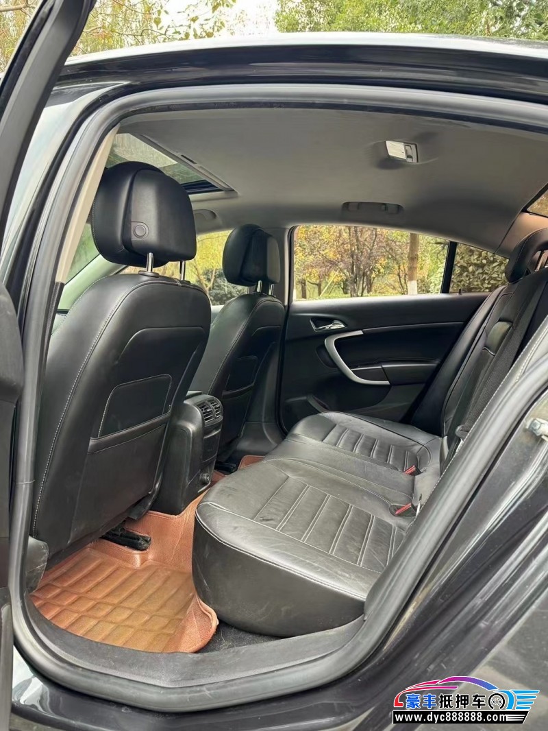 14年别克君威轿车抵押车出售