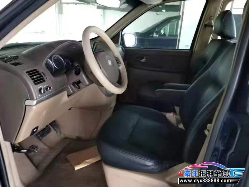 17年别克GL8轿车抵押车出售