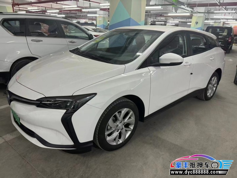 24年别克微蓝轿车抵押车出售