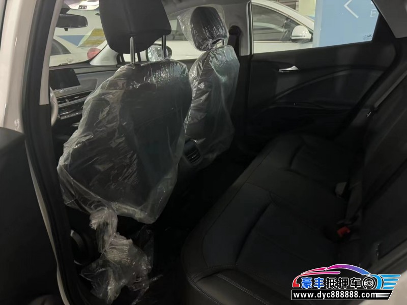 24年别克微蓝轿车抵押车出售