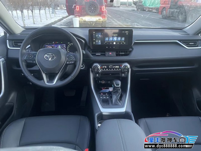 23年丰田威兰达SUV抵押车出售