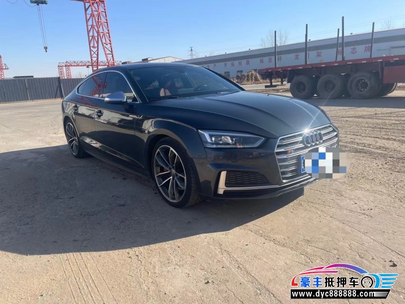 19年奥迪S5轿车抵押车出售