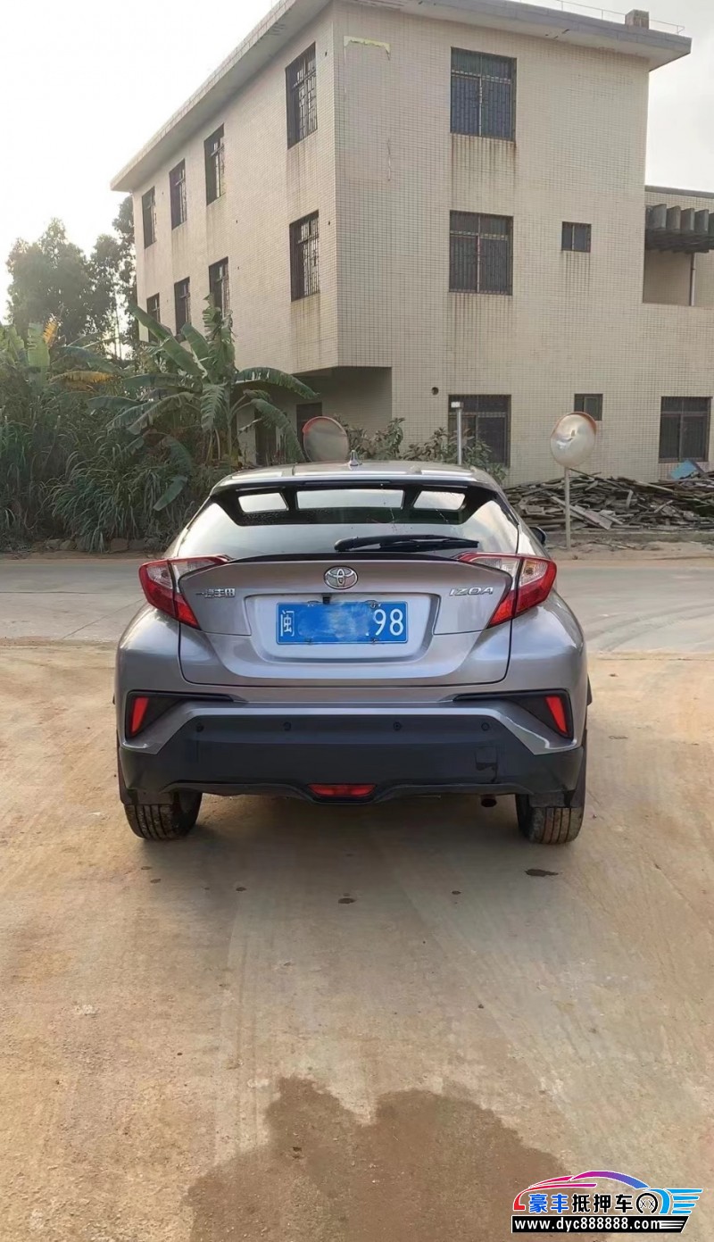 22年丰田奕泽轿车抵押车出售