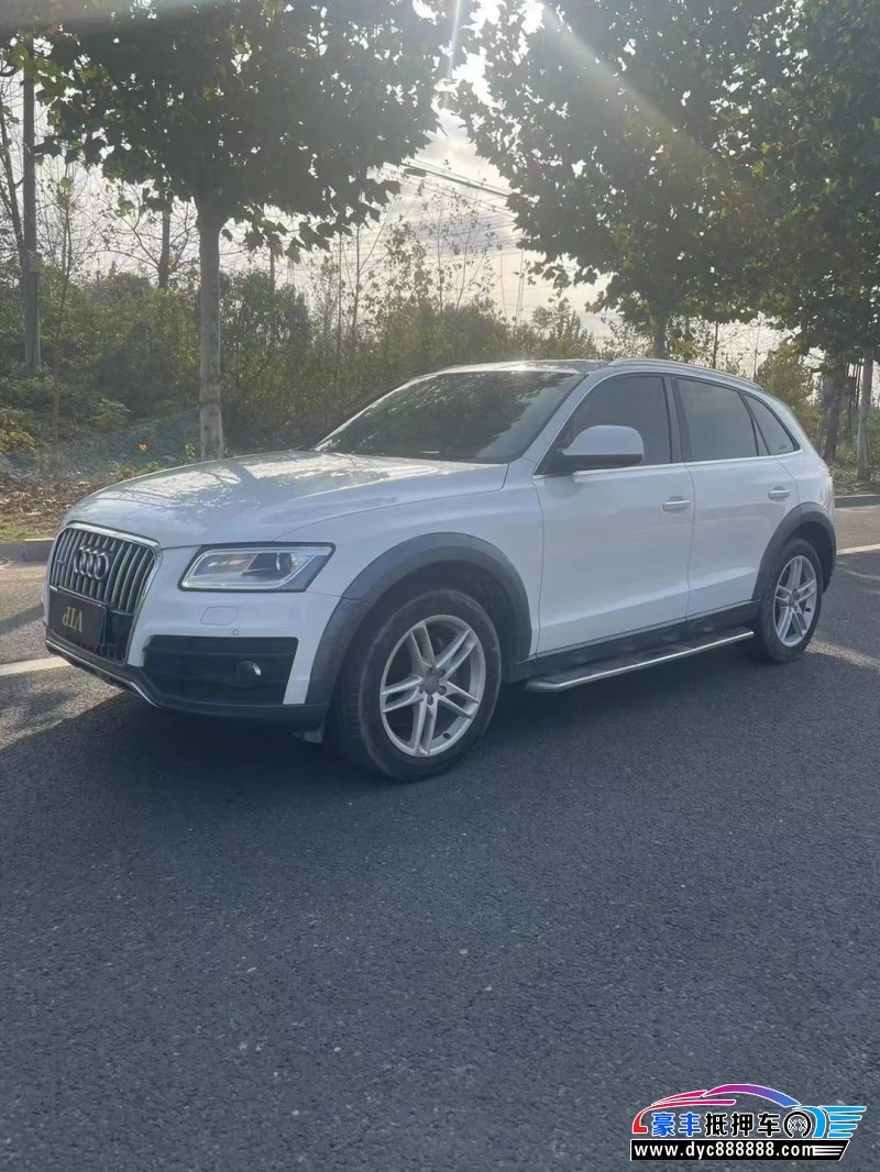 18年奥迪Q3轿车抵押车出售