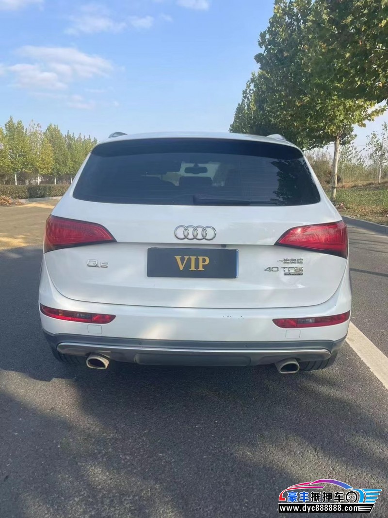 18年奥迪Q3轿车抵押车出售