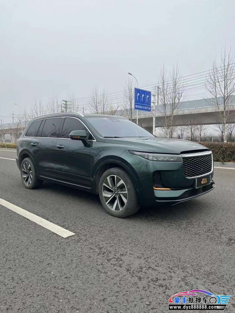 21年理想ONE轿车抵押车出售