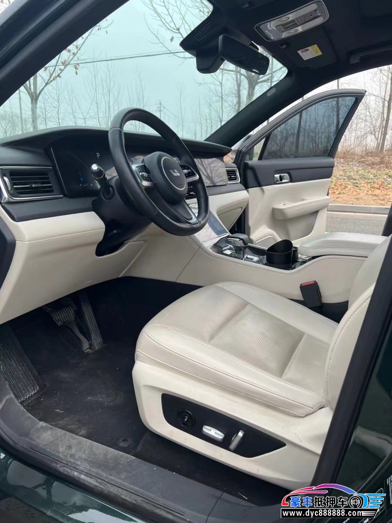 21年理想ONE轿车抵押车出售