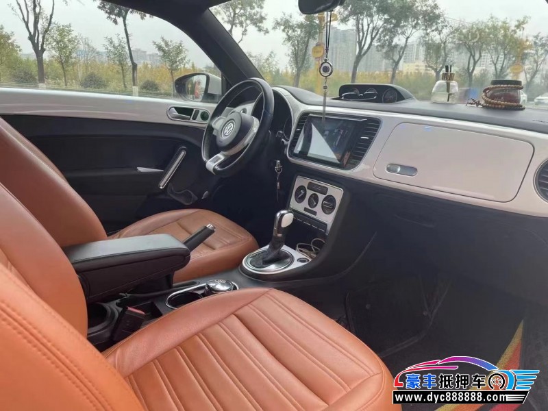 14年大众甲壳虫轿车抵押车出售