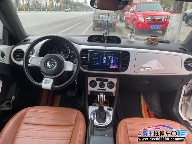 14年大众甲壳虫轿车抵押车出售