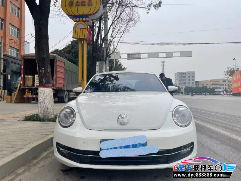 14年大众甲壳虫轿车抵押车出售