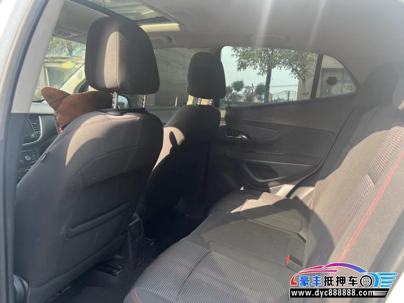 17年别克昂科拉轿车抵押车出售