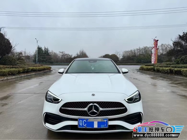 22年奔驰C轿车抵押车出售