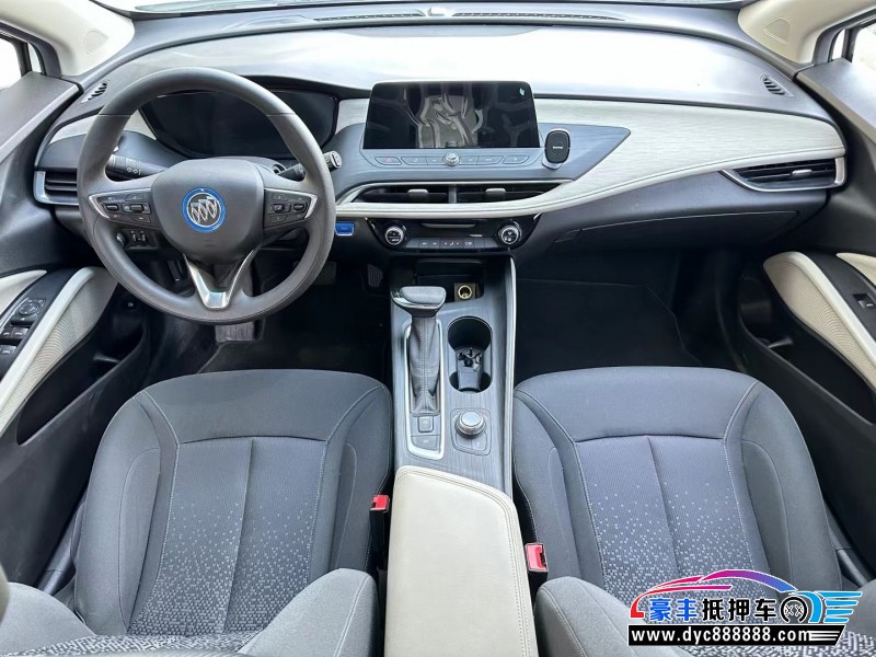 21年别克微蓝轿车抵押车出售