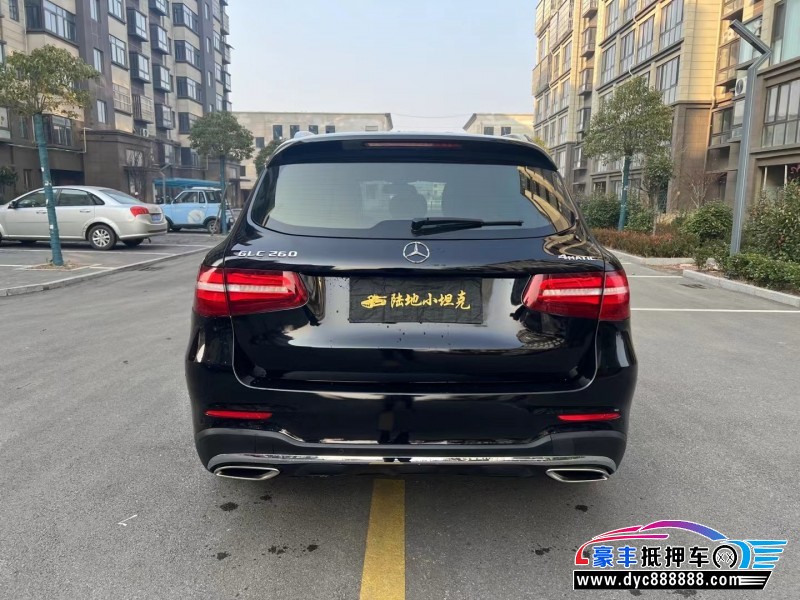 18年奔驰GLC轿车抵押车出售