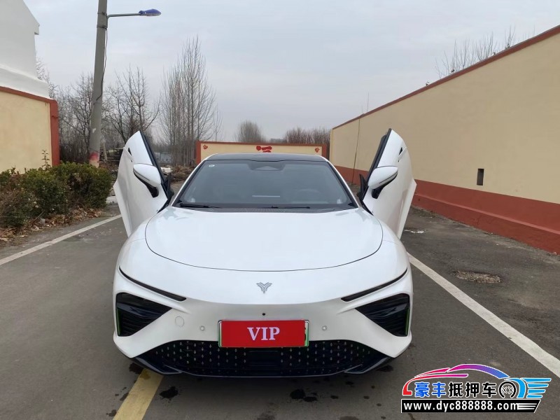 24年哪吒S轿车抵押车出售