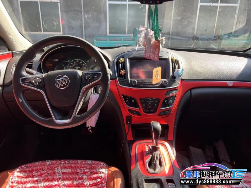 15年别克君威轿车抵押车出售