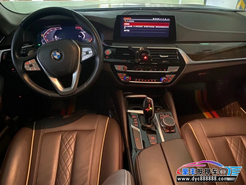 20年宝马5系轿车抵押车出售