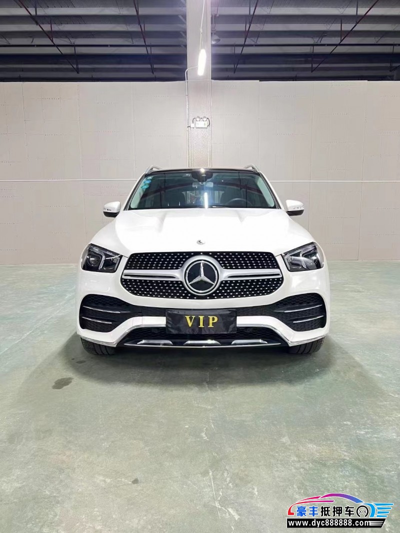 19年奔驰GLE轿车抵押车出售