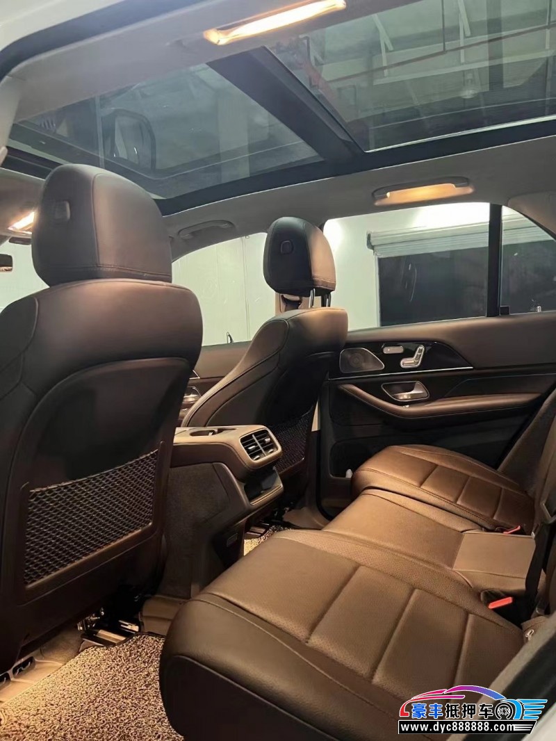 19年奔驰GLE轿车抵押车出售