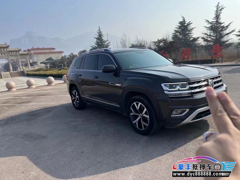 17年大众途昂轿车抵押车出售