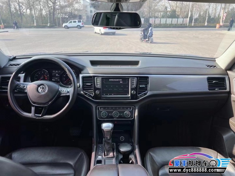 17年大众途昂轿车抵押车出售