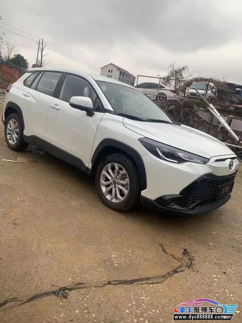 23年丰田锋兰达轿车抵押车出售