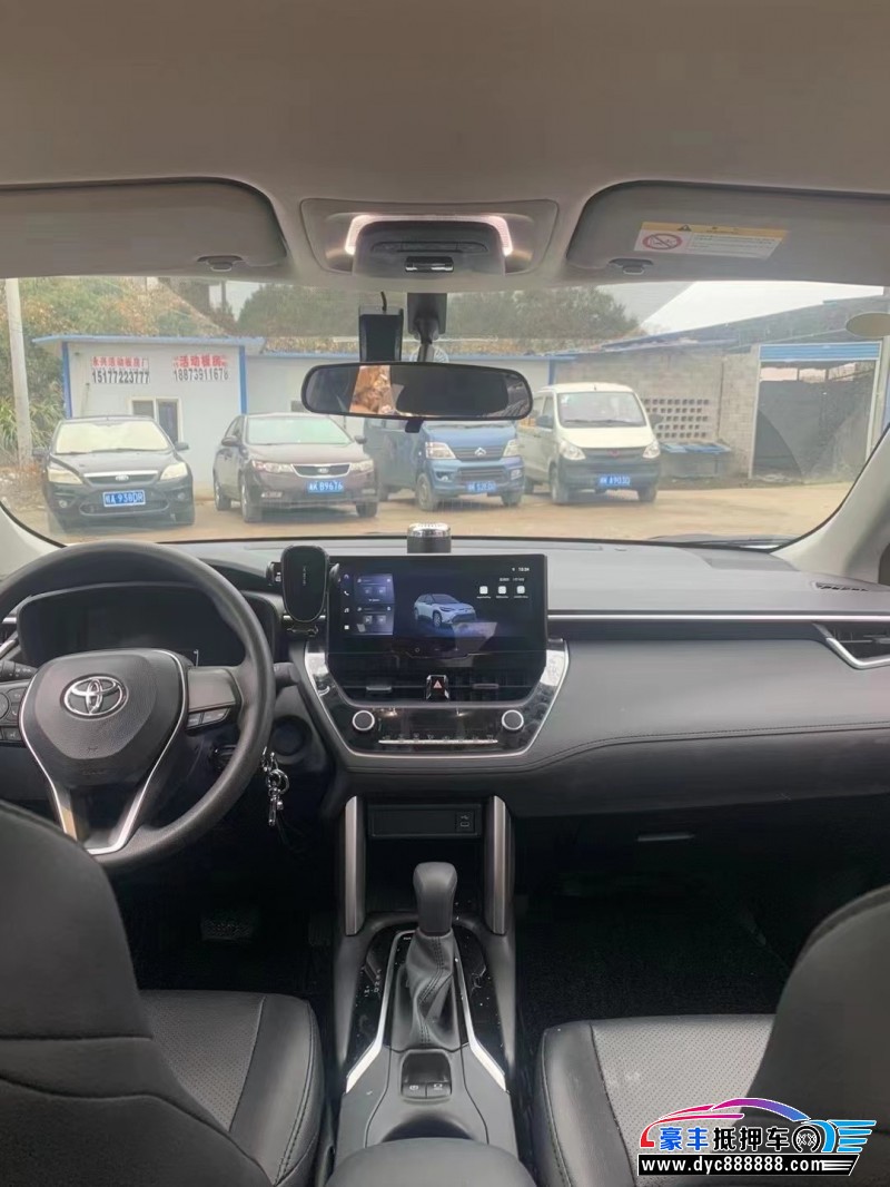 23年丰田锋兰达轿车抵押车出售