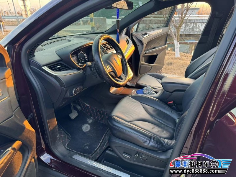 18年林肯MKC轿车抵押车出售