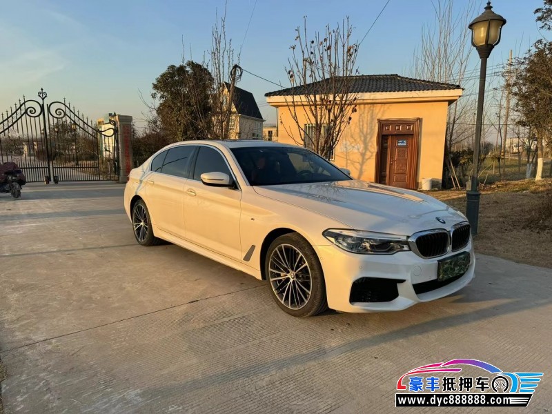 20年宝马5系轿车抵押车出售