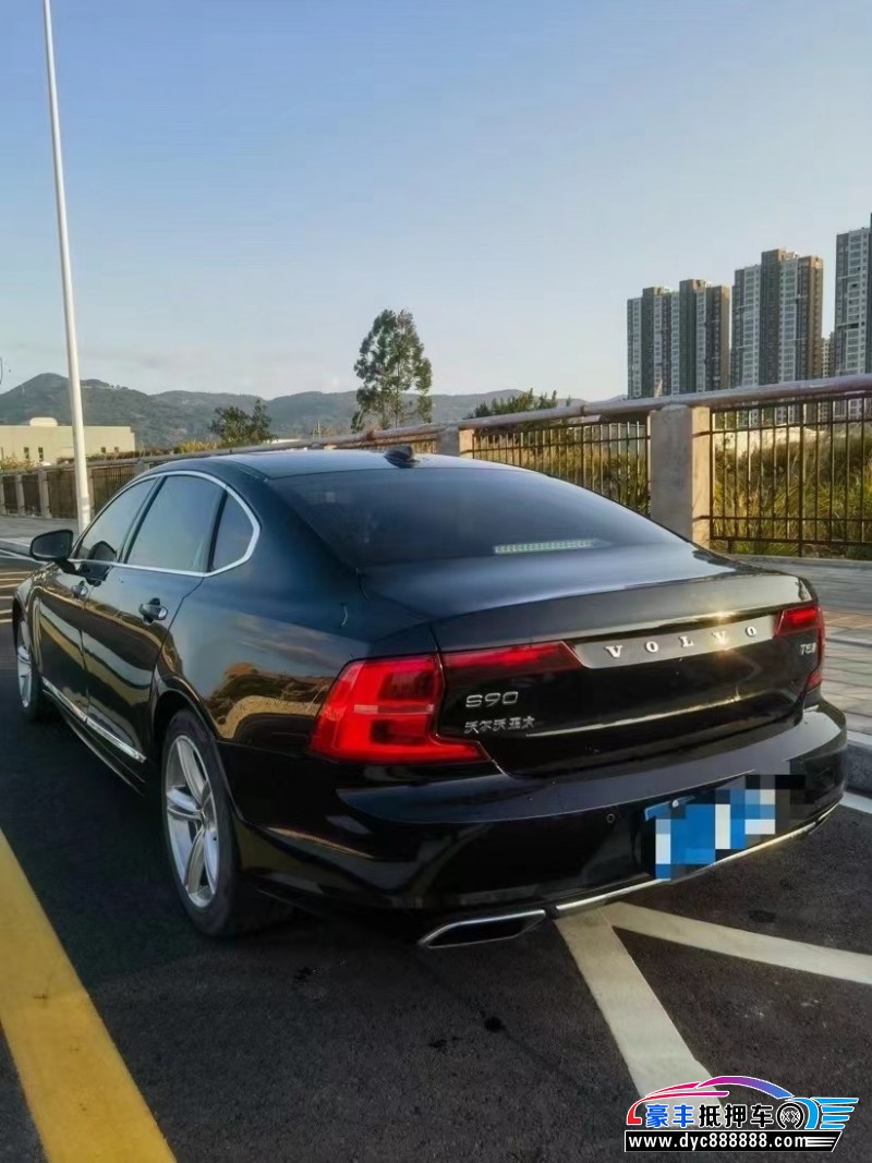 19年沃尔沃S90轿车抵押车出售