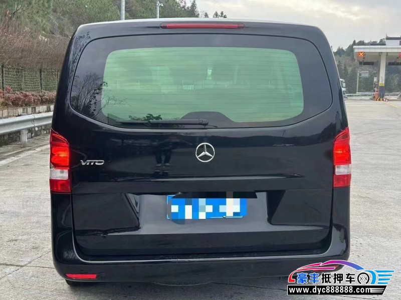 18年奔驰威霆MPV抵押车出售