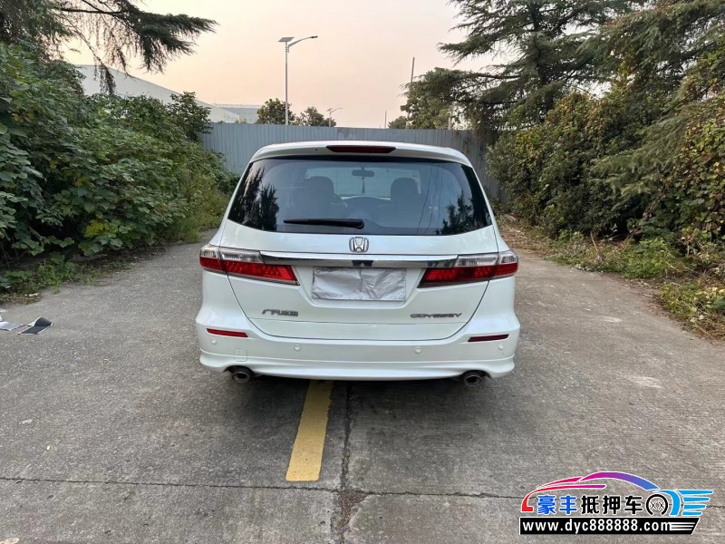 14年本田奥德赛MPV抵押车出售
