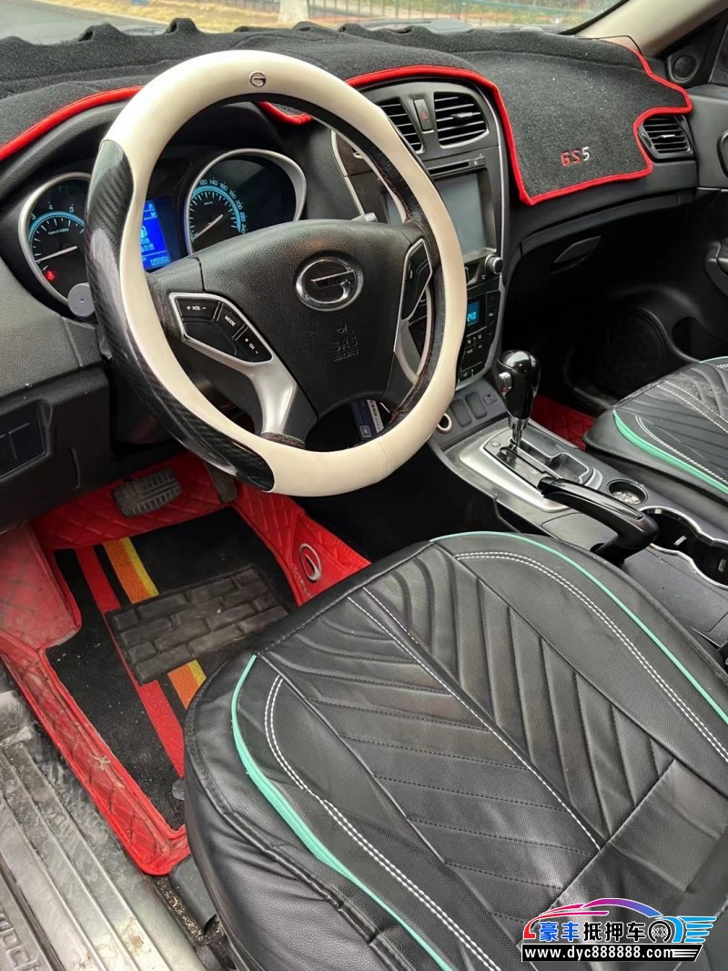 14年传祺GS5轿车抵押车出售