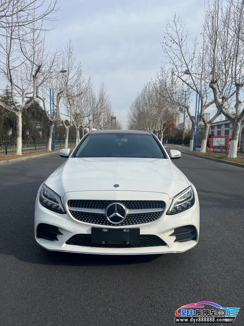 19年奔驰C轿车抵押车出售