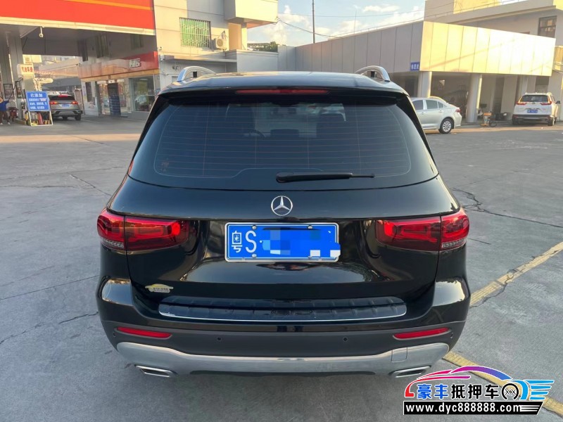 21年奔驰GLB轿车抵押车出售