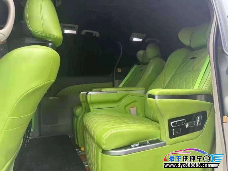 15年丰田普瑞维亚轿车抵押车出售