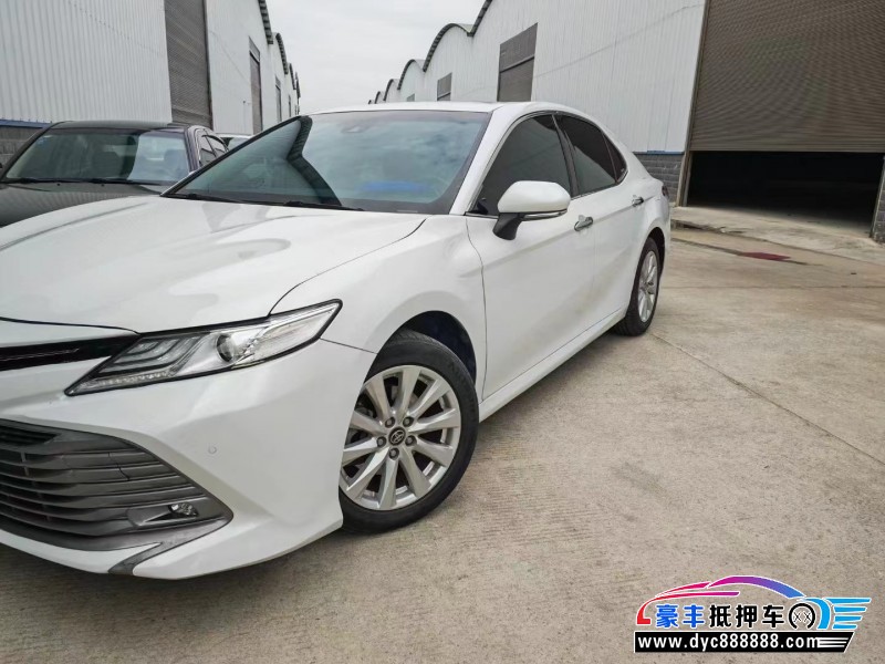 20年丰田凯美瑞轿车抵押车出售