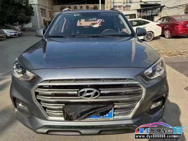 18年现代ix35轿车抵押车出售