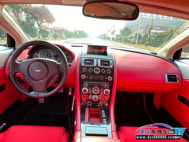 14年阿斯顿·马丁DBS轿车抵押车出售