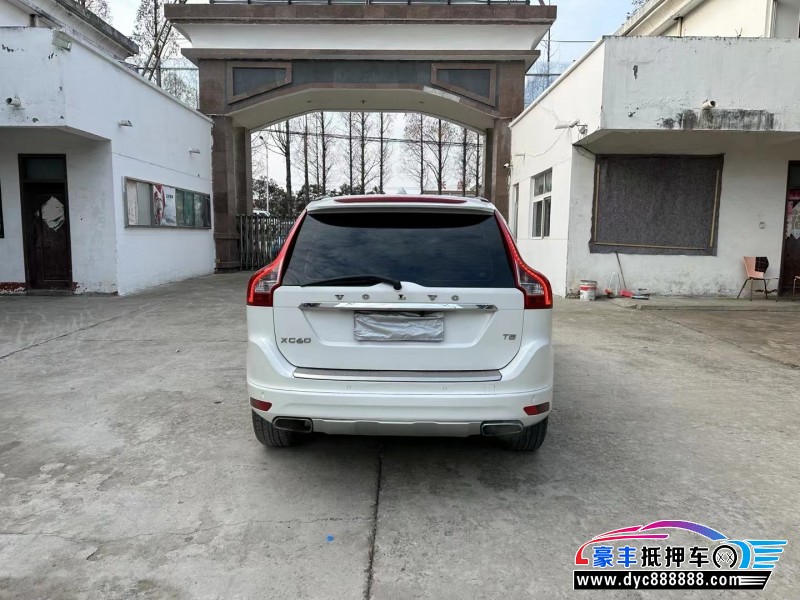 16年沃尔沃XC60轿车抵押车出售