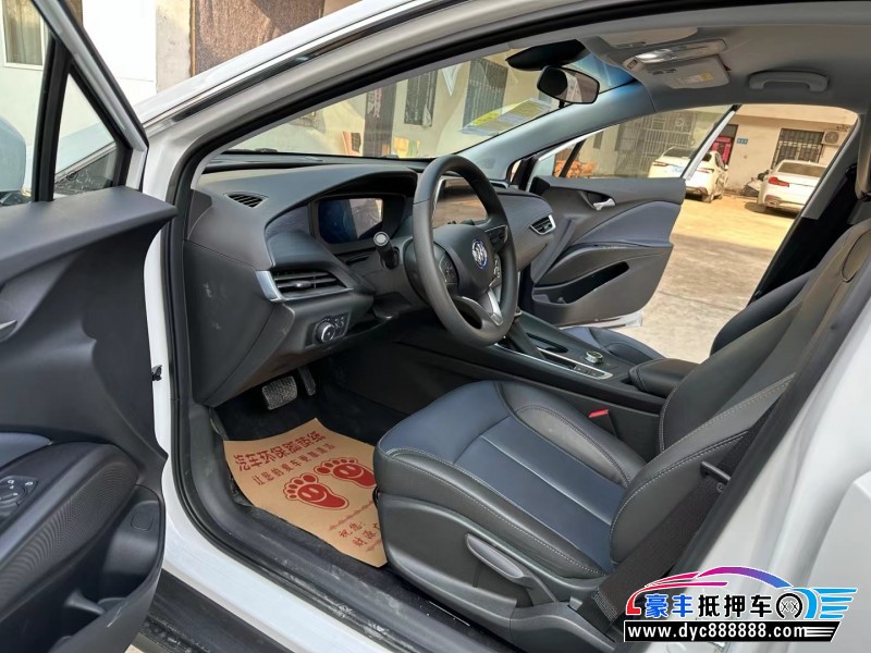 24年别克微蓝轿车抵押车出售