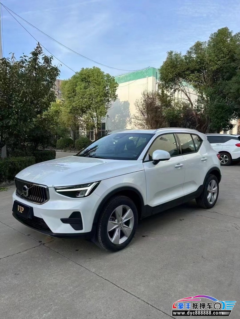 23年沃尔沃XC40轿车抵押车出售