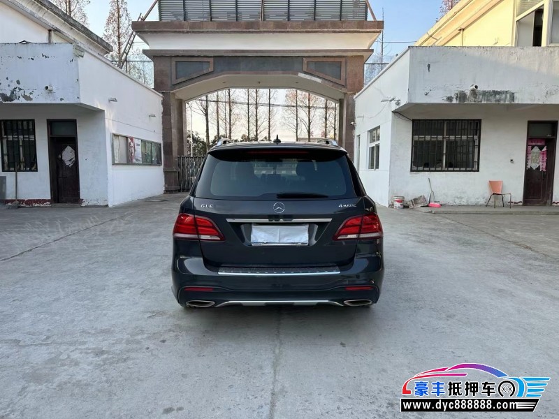 15年传祺M8SUV抵押车出售