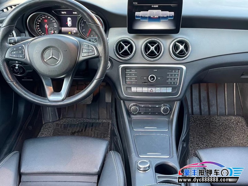 18年奔驰CLA轿车抵押车出售