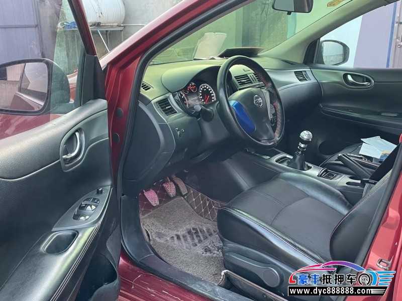 12年日产骐达轿车抵押车出售