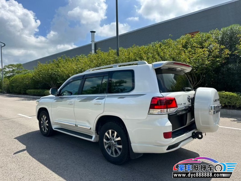 16年丰田兰德酷路泽轿车抵押车出售