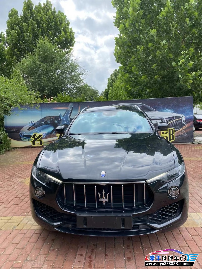 17年玛莎拉蒂莱万特轿车抵押车出售