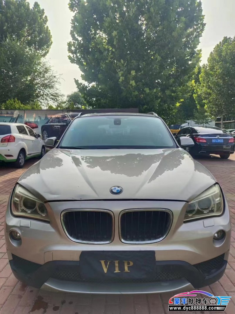 13年宝马X1轿车抵押车出售